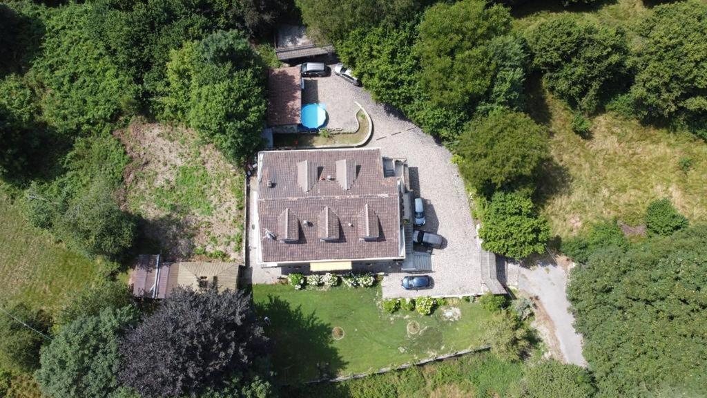 Villa Immersa Nel Verde A Lanzo D'Intelvi Luaran gambar